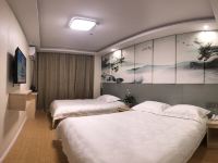 纳兰商旅酒店(上海国展中心店) - 高级家庭房